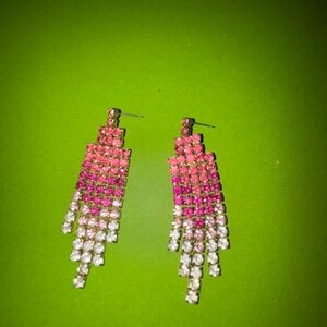 Francesca's Collections Pink and White Gradient Earrings